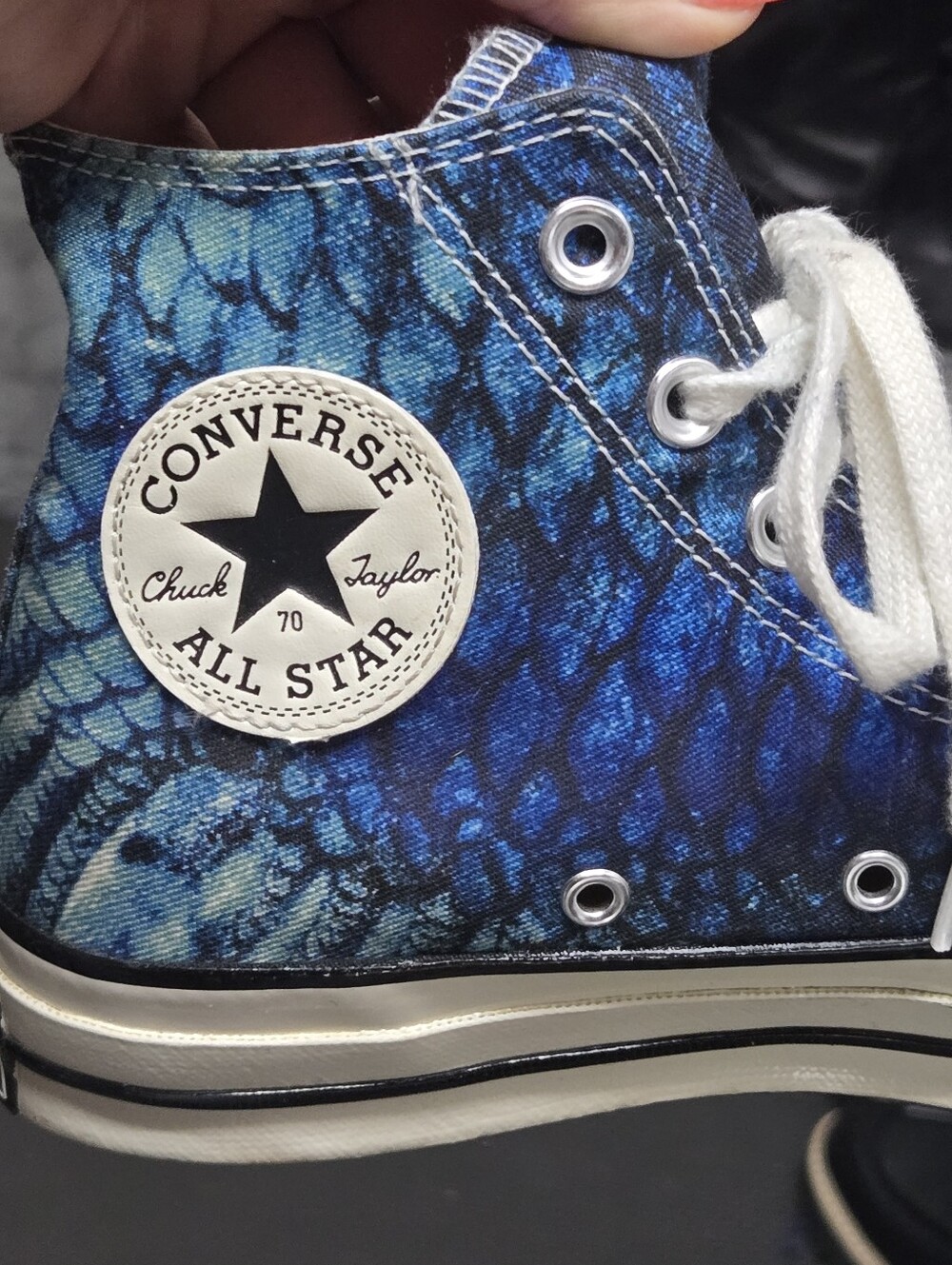 Converse High Top Snakeskin Print Bkue Tone Shoes Sneakers Men 5 Women 7 - Picture 5 of 9